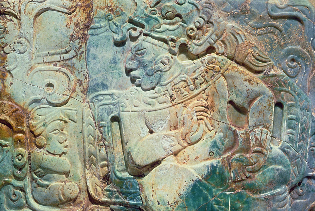 Kungens bröstkorg och en hovman från Tikal (jade) av Mayan