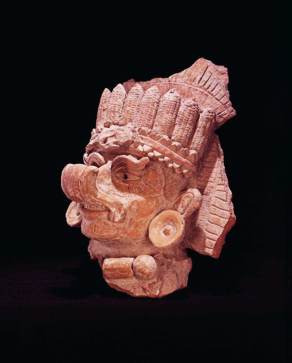 Majsgudens huvud, Oaxaca, ca 500 e.Kr. (lergods) av Mayan
