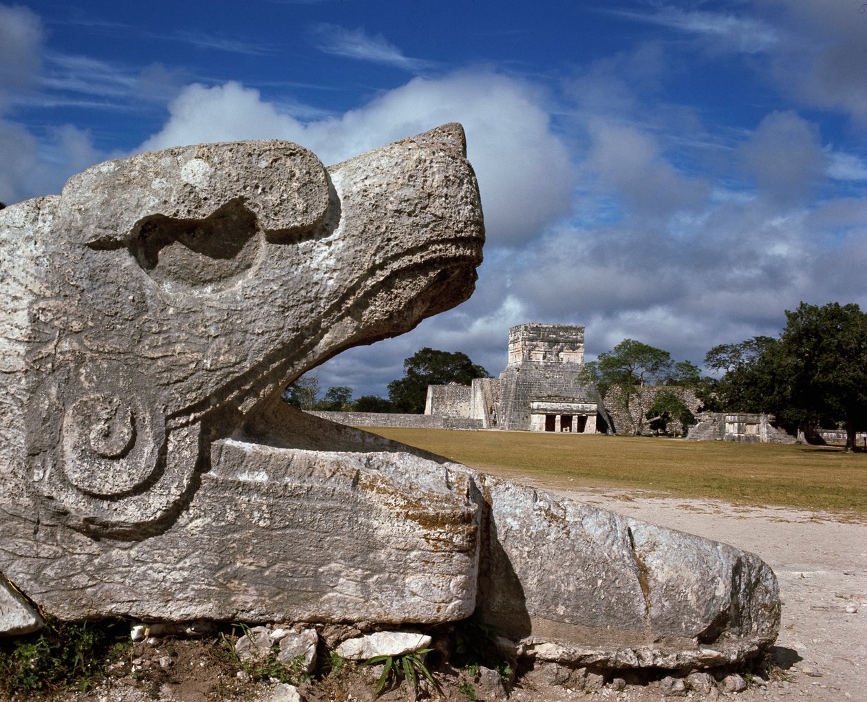 Jaguarernas skulptur och tempel, 750-1200 av Mayan