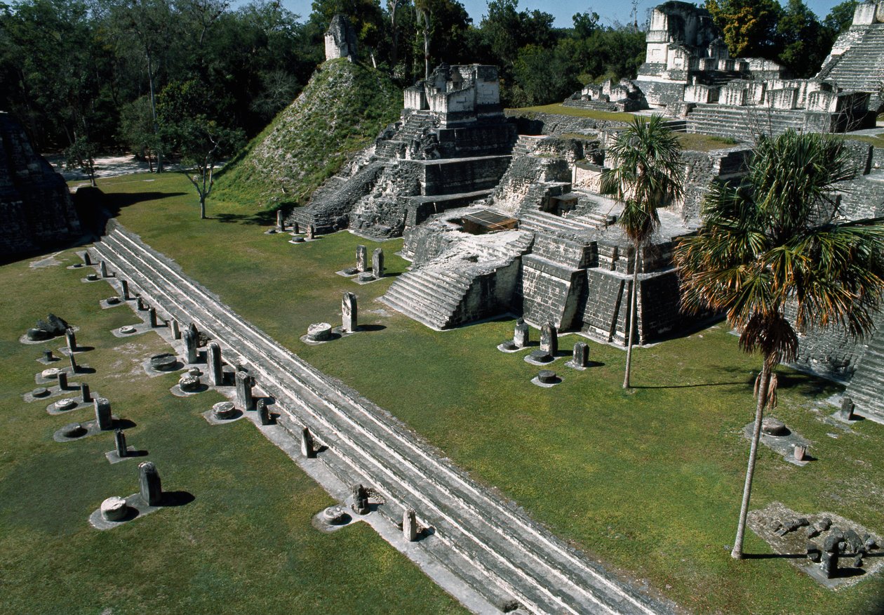 Tikals norra akropolis, 700- till 800-talet av Mayan