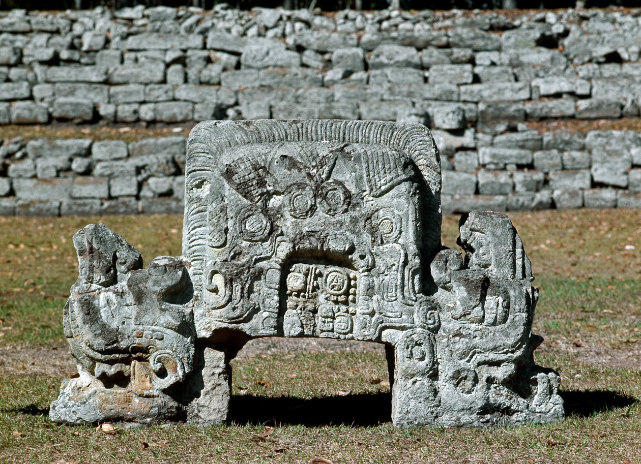 Utsikt över altaret G, 700-800-talet e.Kr av Mayan
