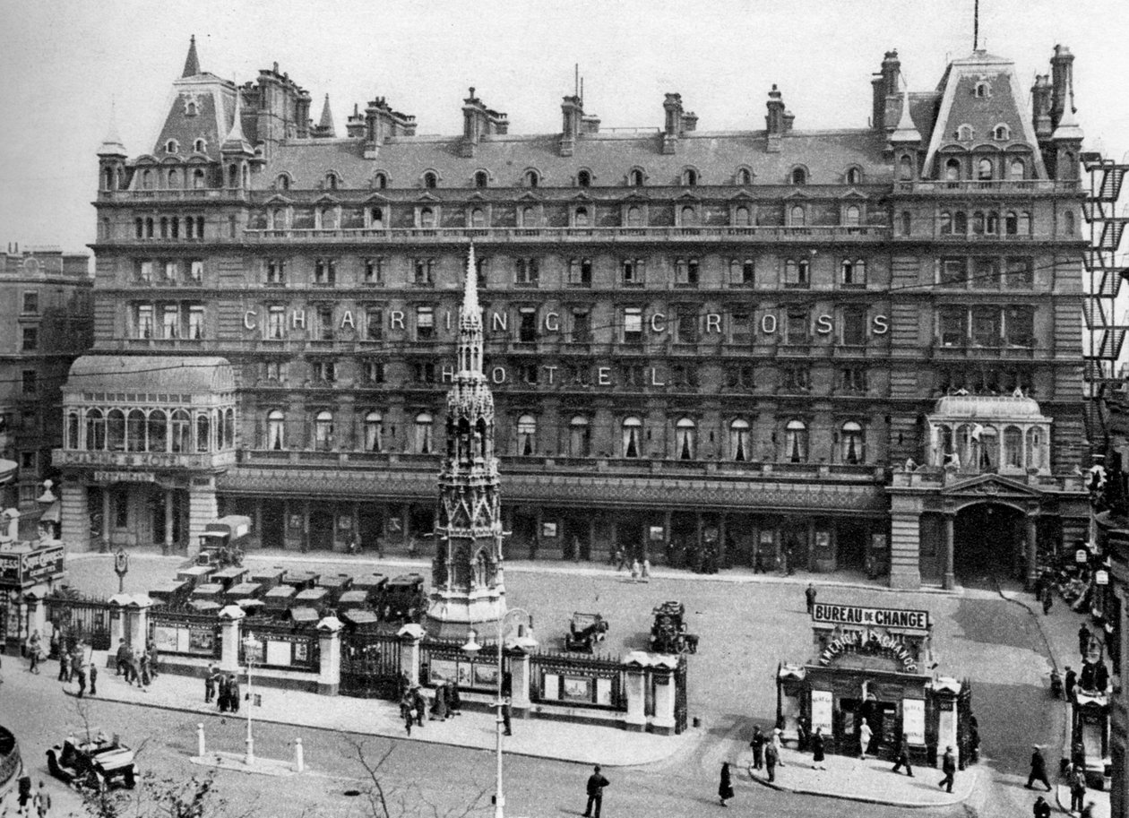 Charing Cross järnvägsstation, London, 1926-1927. av McLeish