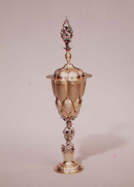 Flikig kopp och lock, Augsburg, ca 1600 (förgylld silver) av Melchior Bayer