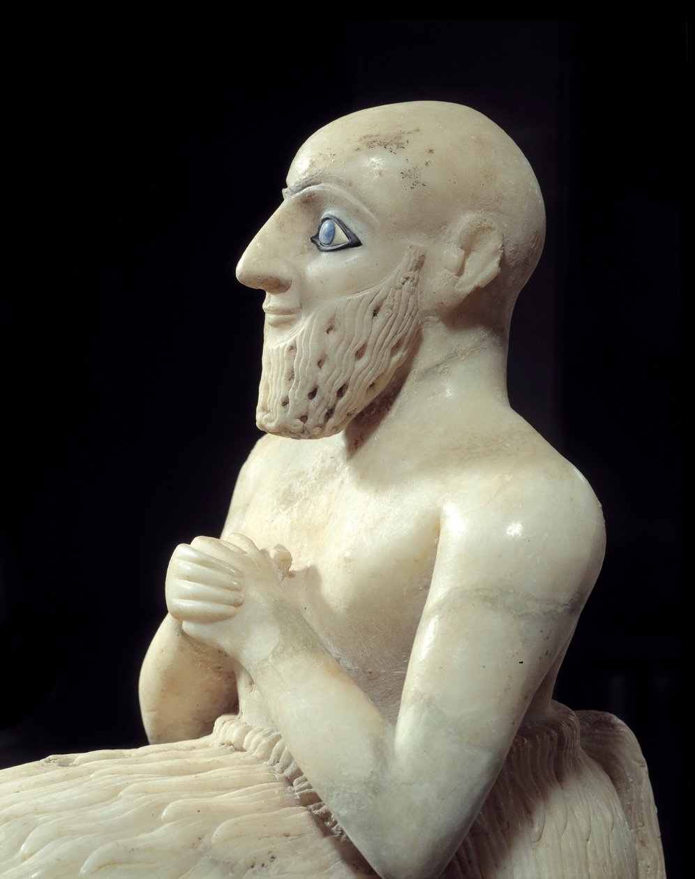 Art Mesopotamia: Staty av intendanten Ebih-il. Skulptur av albaster, skal, lapis-lazuli och skiffer, Omkring 2500 f.Kr. (sumerisk period, cirka 2900-2200 f.Kr.). Från Mari. Höjd: 0,525 m. Paris, Louvren av Mesopotamian