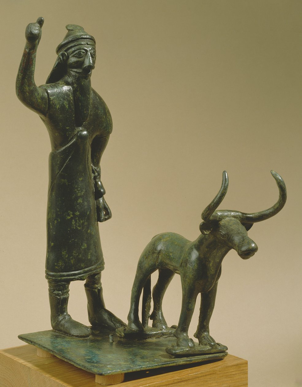 Man med en tjur, från Din Hammurabi-period, ca 1800-1600 f.Kr. (brons) av Mesopotamian Mesopotamian