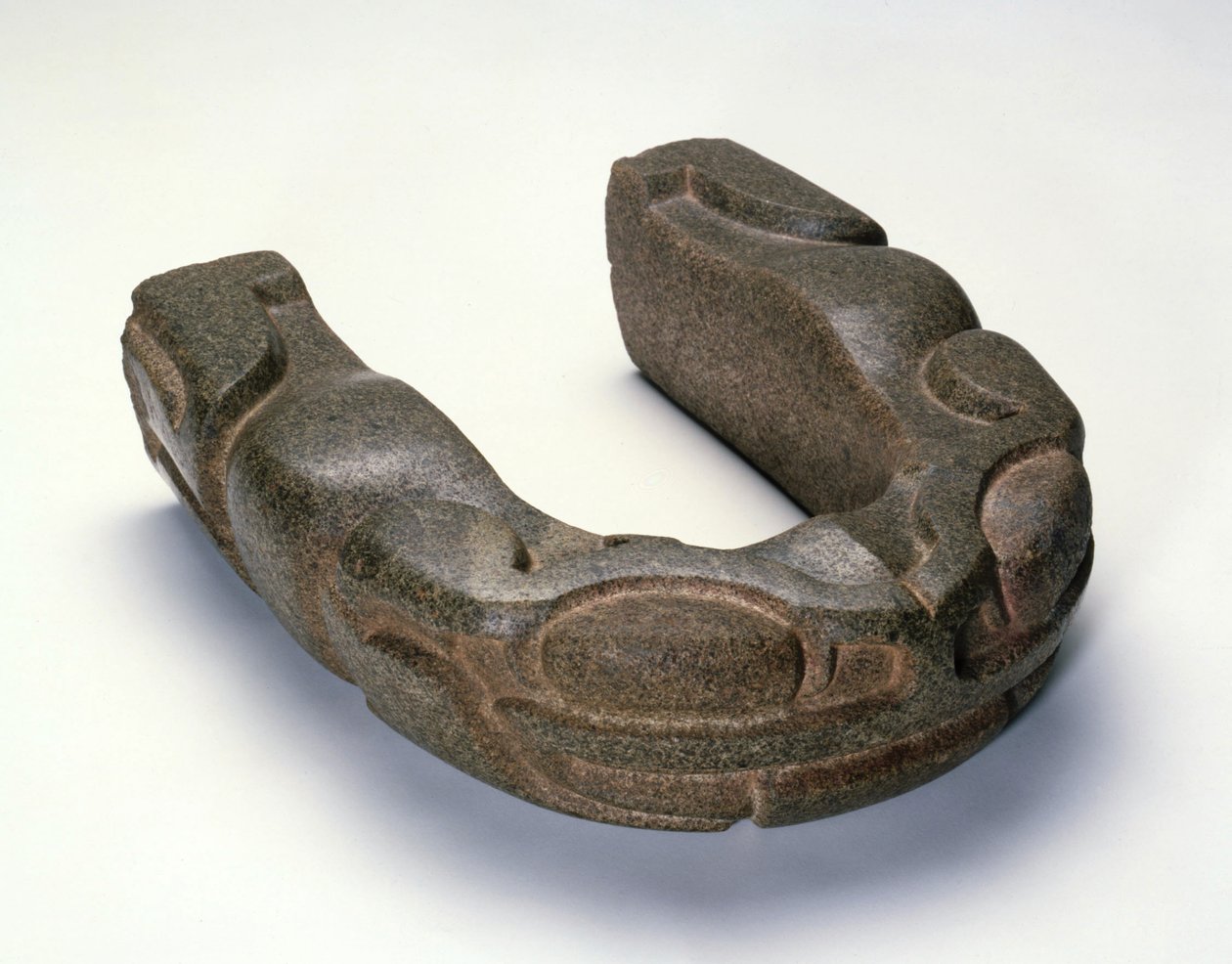 Ceremoniell Ball Game Yoke, c.250-900 (Diorite) av Mexican School