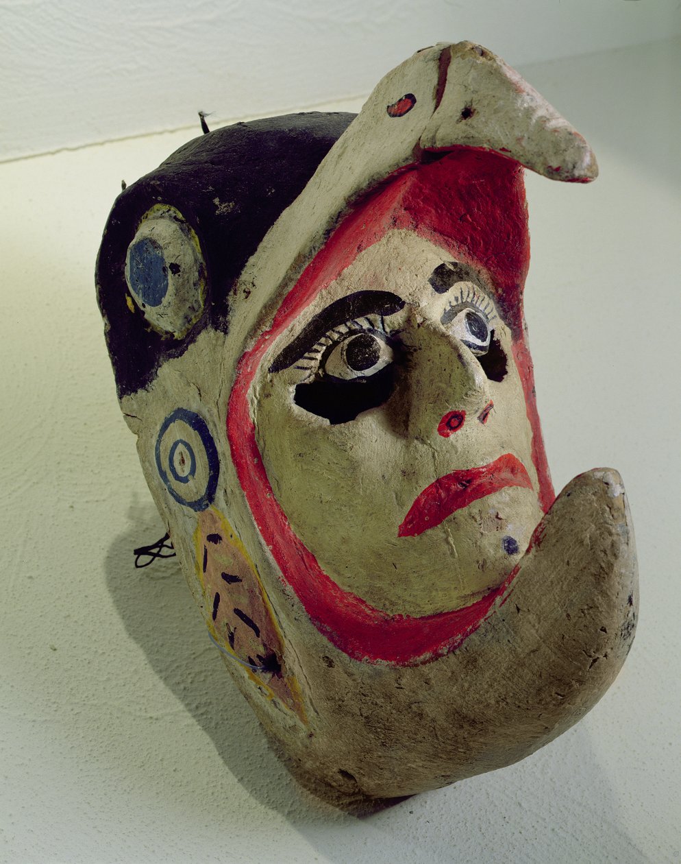 Eagle warrior mask (målat trä) av Mexican School