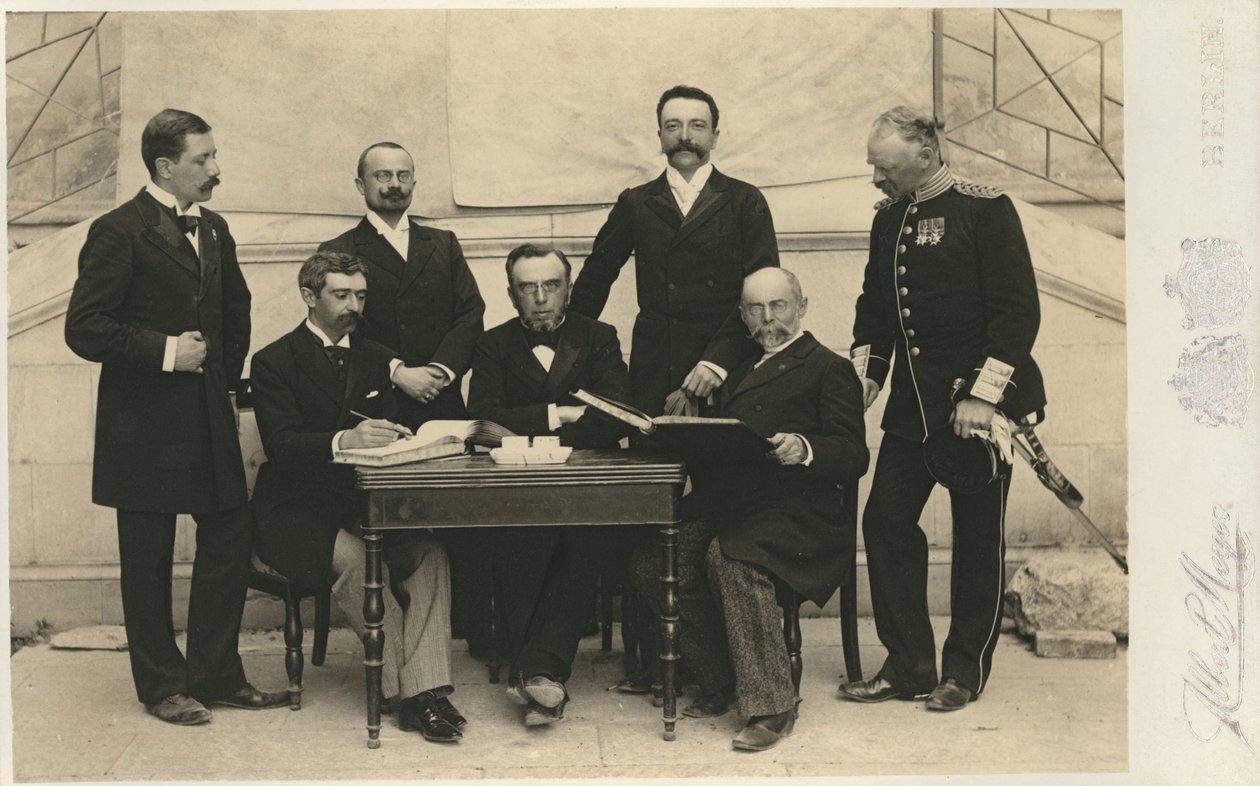 The members of the First International Olympic Committee av Meyer Albert