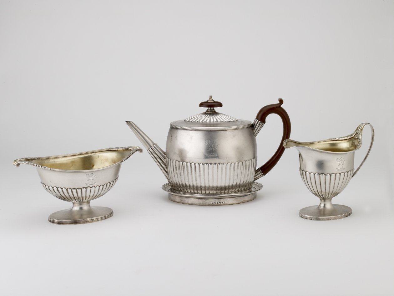 Tekanna med stativ, gräddkanna, sockerskål, 1794-1795 (silver) av Michael and Scofield, John Plummer
