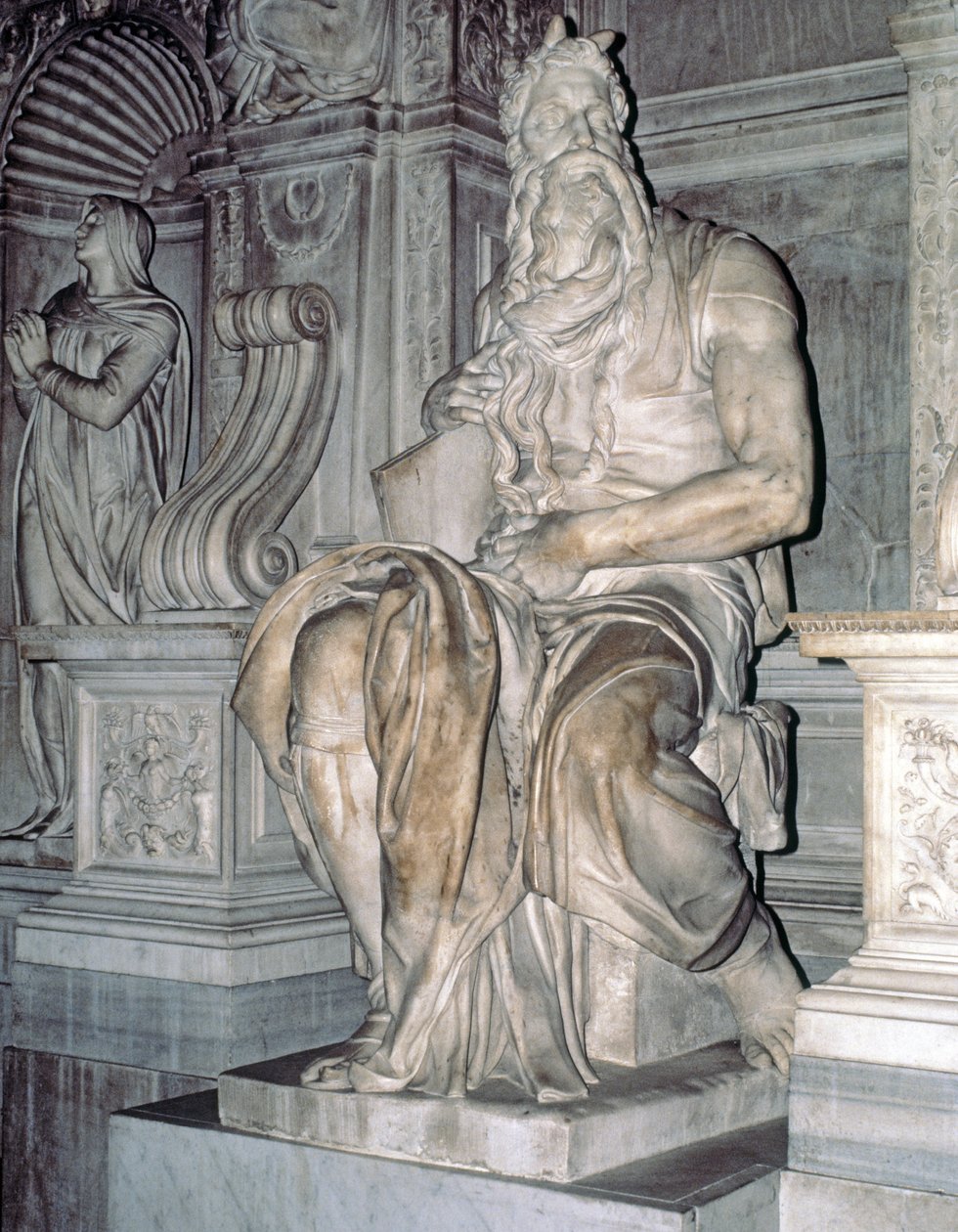Moses, skulptur från påven Julius II:s grav (1453-1513) 1513-16 (marmor) av Michelangelo Buonarroti