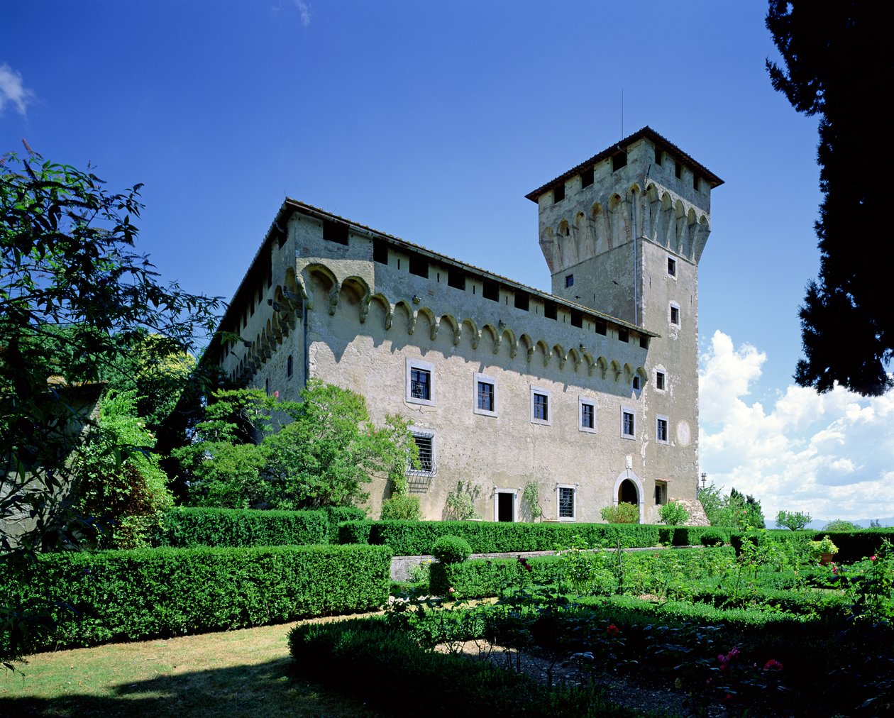Villa il Trebbio, S. Piero a Sieve, påbörjad 1451 (fotografi) av Michelozzo di Bartolommeo