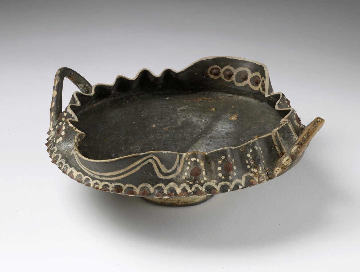 Kopp med vågig kant, Knossos, minoisk tid, ca 1800 f.Kr. (målat lergods) av Minoan