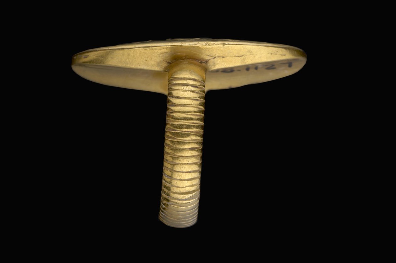 Sigillring, sent minoisk, ca 1500 f.Kr. (guld) (se även 115753) av Minoan