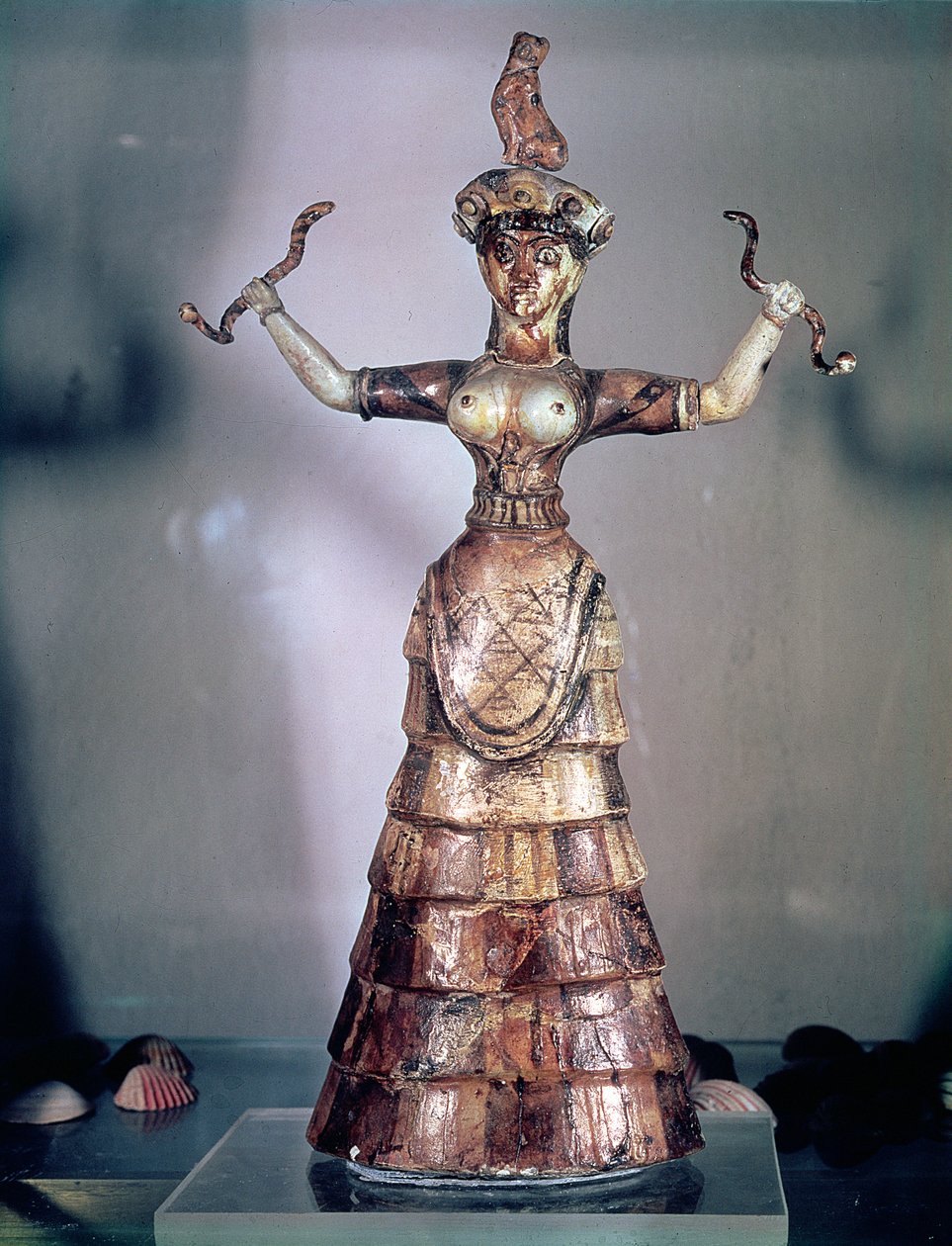 Ormens gudinna, från Knossospalatset, 1500 f.Kr. (fajans) av Minoan
