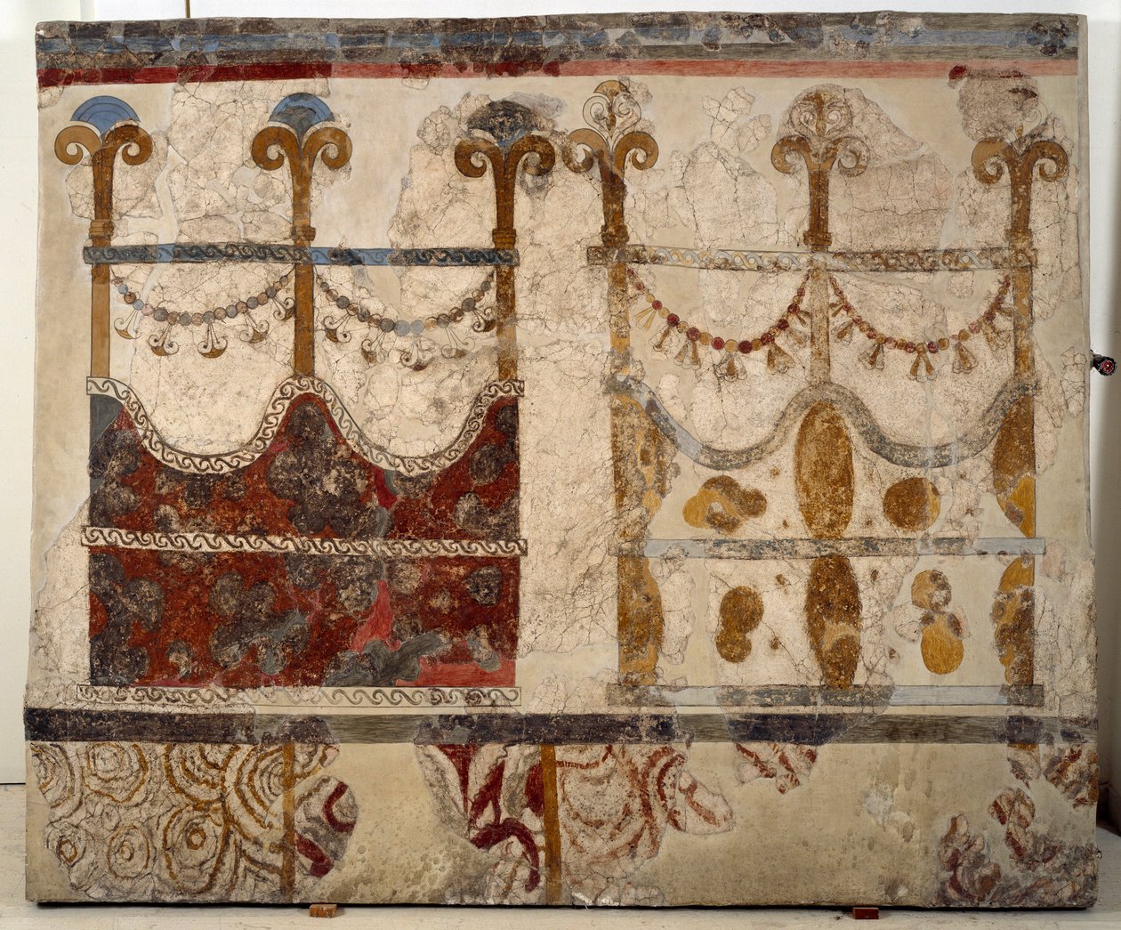 Minoisk civilisation: representation av två portaler (Ikria). Fresk från den lustrala bassängen i Xeste 3-byggnaden i Akrotiri (Thera), Santorini av Minoan