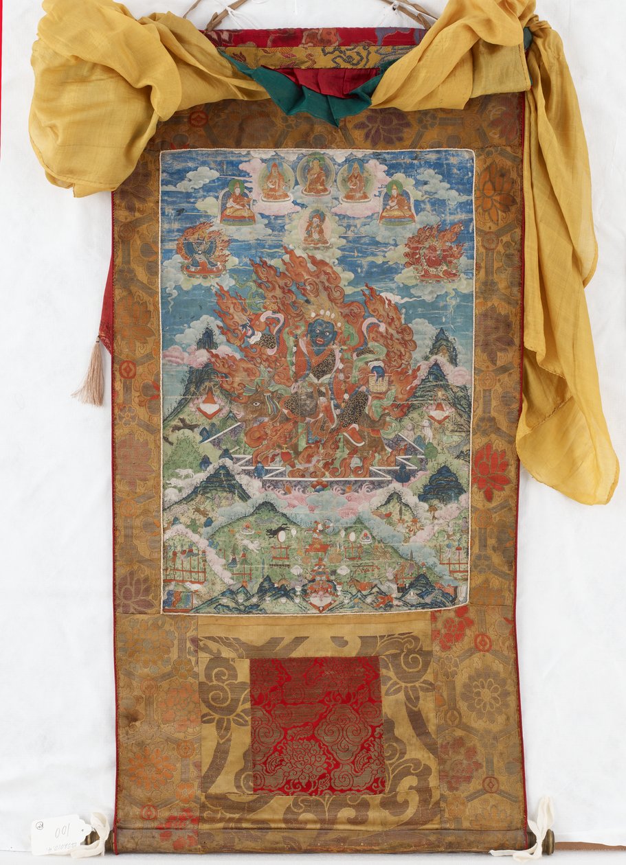 Damjen Garwa Nagpo, mitten av 1800-talet (mineralpigment på stor bomull, original Qing-brokadfästen, original dammskydd, mongoliska tofsar och stav med lock) av Mongolian School