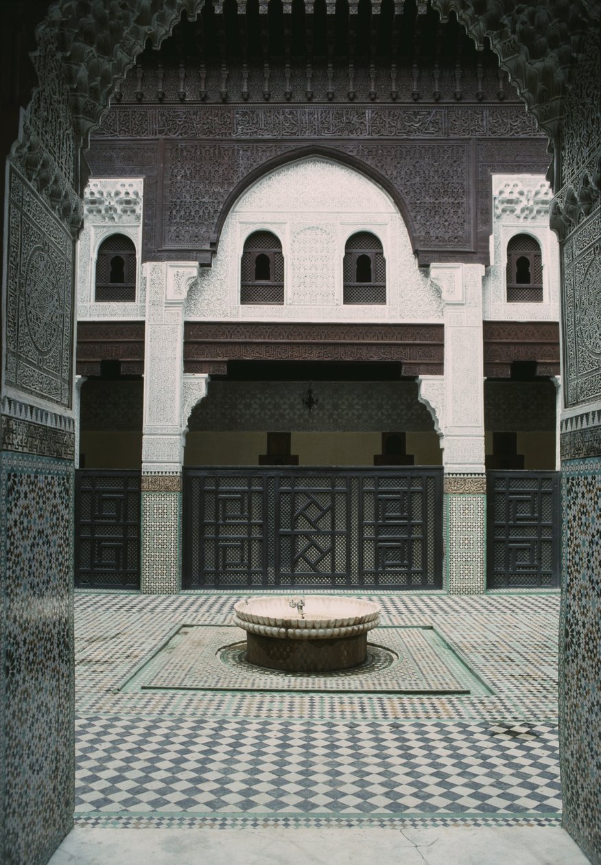 Bo Inma skola, Innergård av Moroccan School