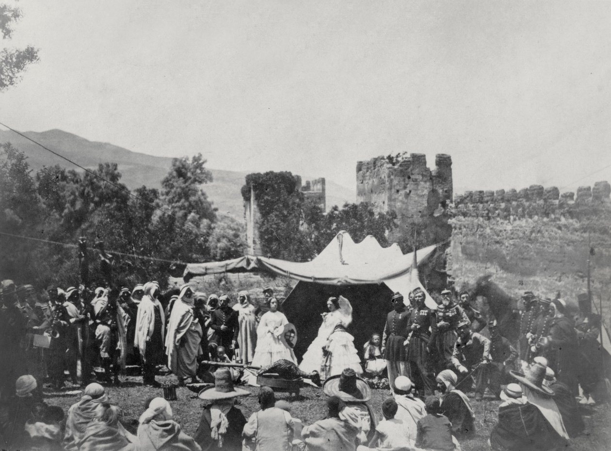 Kejsarinnan Eugenie (1826-1920) på resa i Algeriet i juni 1865 (svart foto) av Moulins