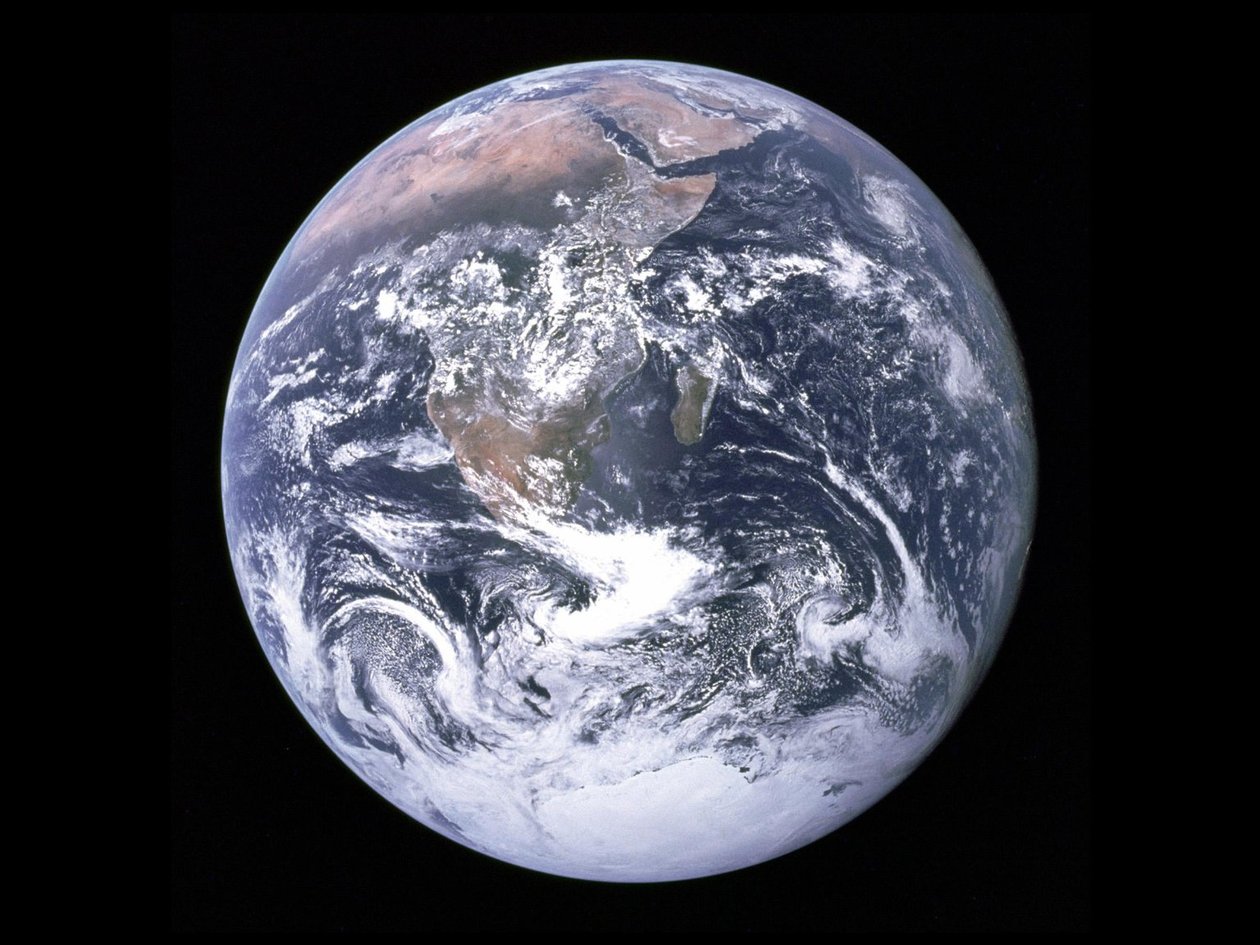 Den blå marmorn - Jorden från rymden, 7 december 1972. av NASA Images