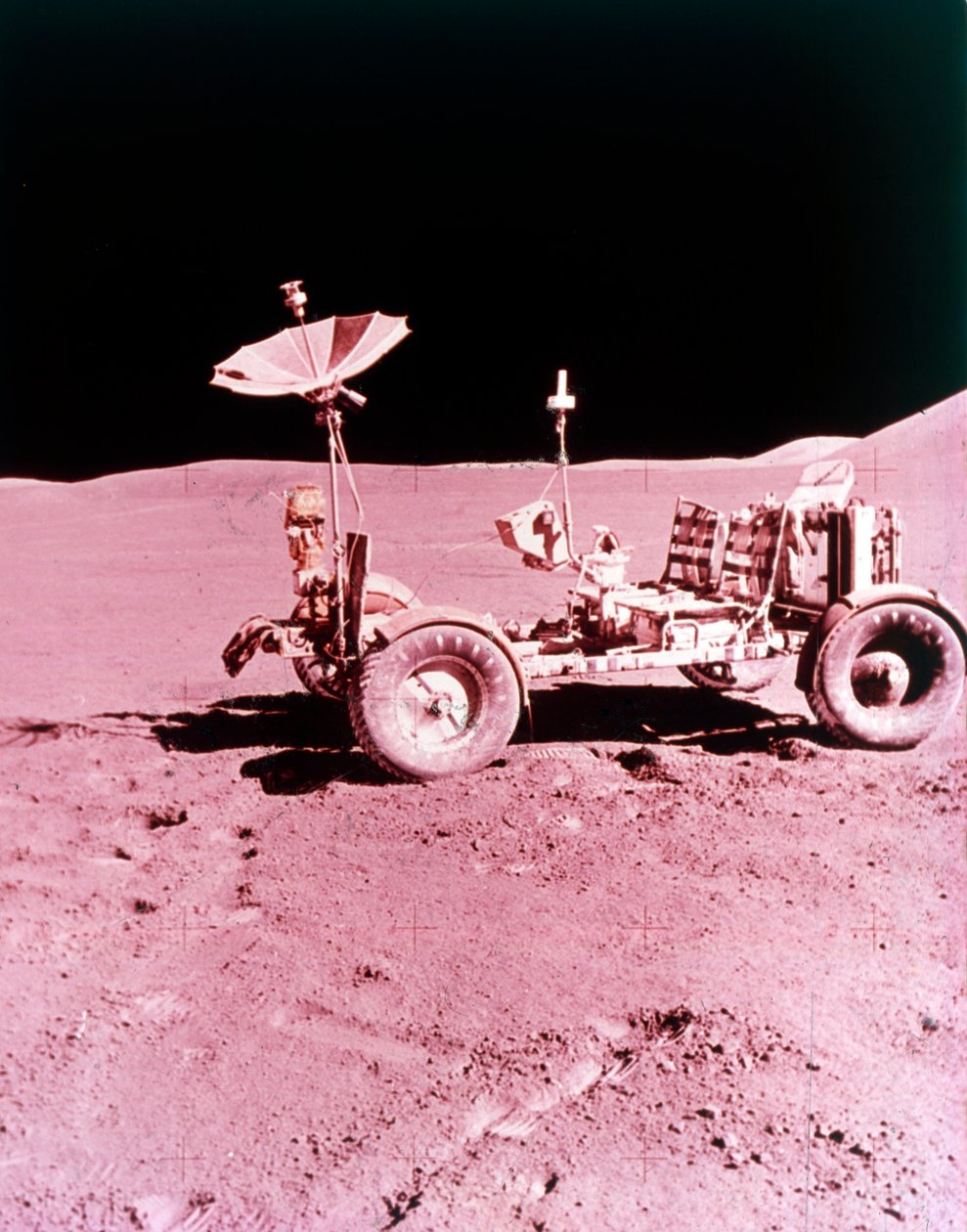 Det första Lunar Roving Vehicle, Apollo 15, juli 1971. av NASA Images