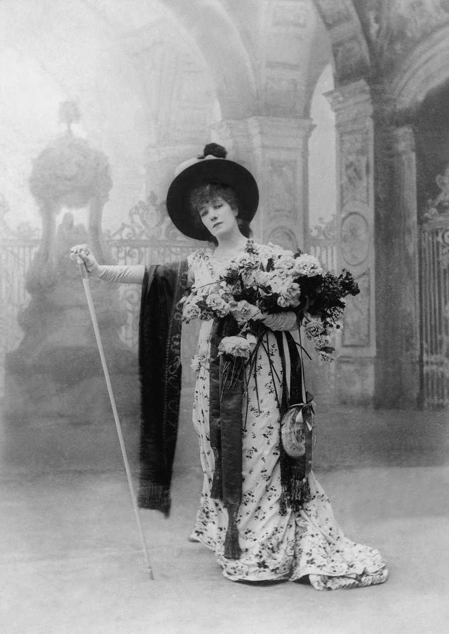 Sarah Bernhardt i titelrollen i Victorien Sardous pjäs La Tosca, Paris, 1887 av Nadar