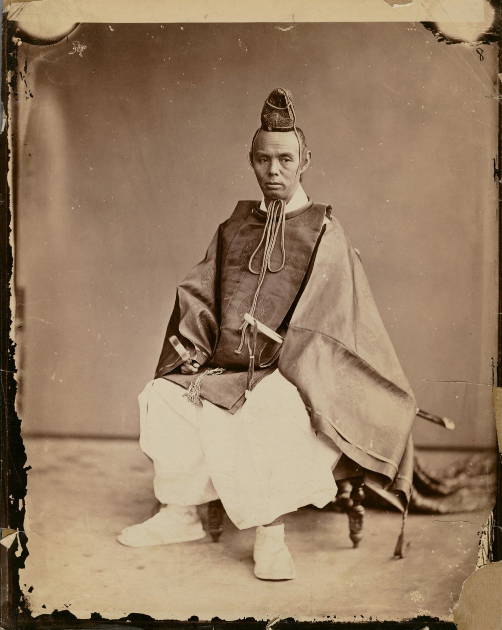 [Japansk man] av Nadar [Gaspard Félix Tournachon]
