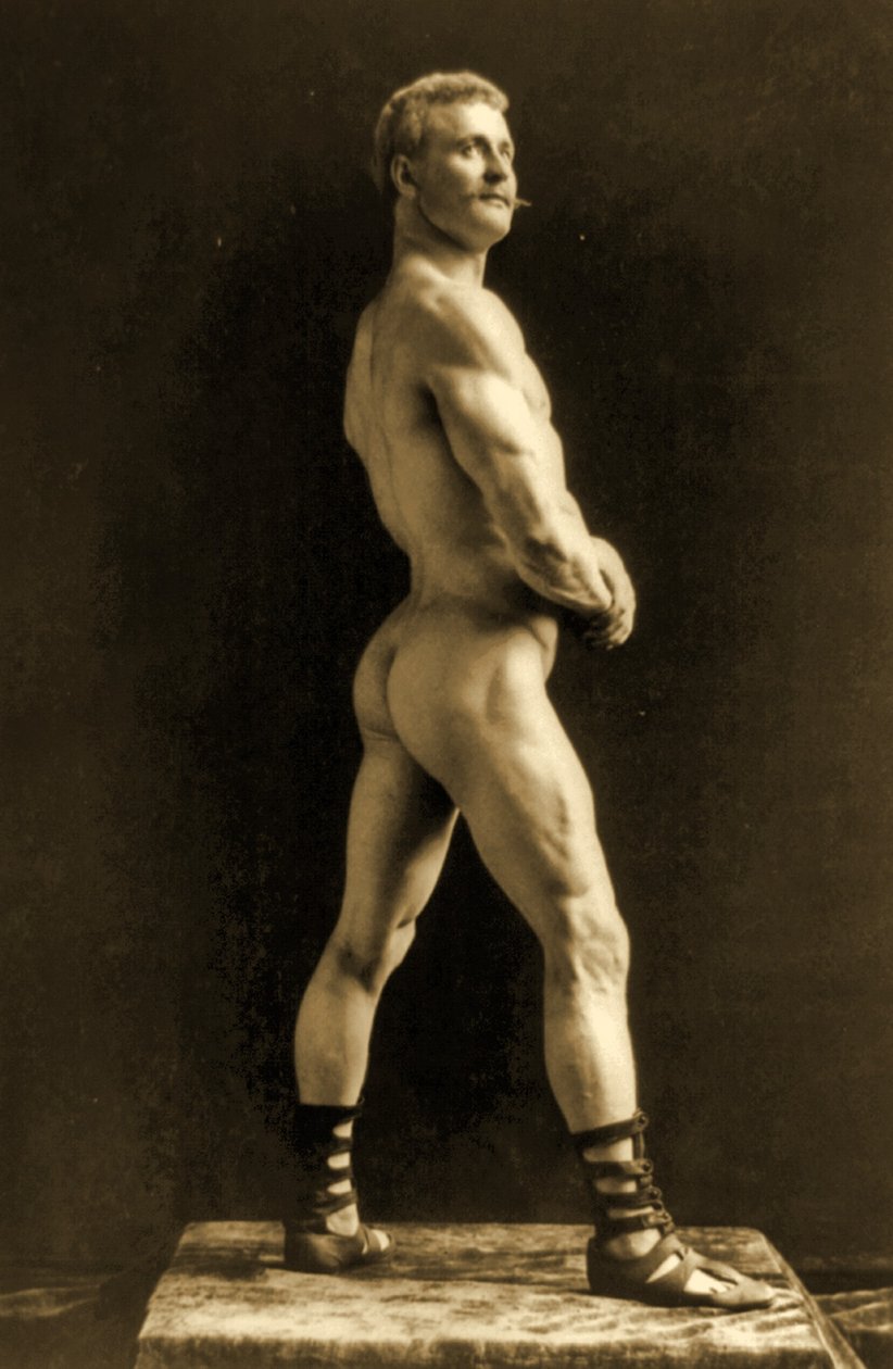 Eugen Sandow, i klassisk antik grekisk-romersk pose, c.1893 av Napoleon Sarony