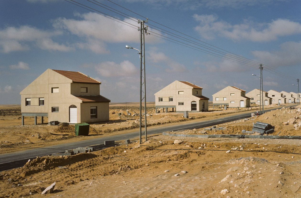 Nya hus för israeliska bosättare i Moshav Kadesh Barnea aka Moshav Nizzana i öknen av Nathan Benn