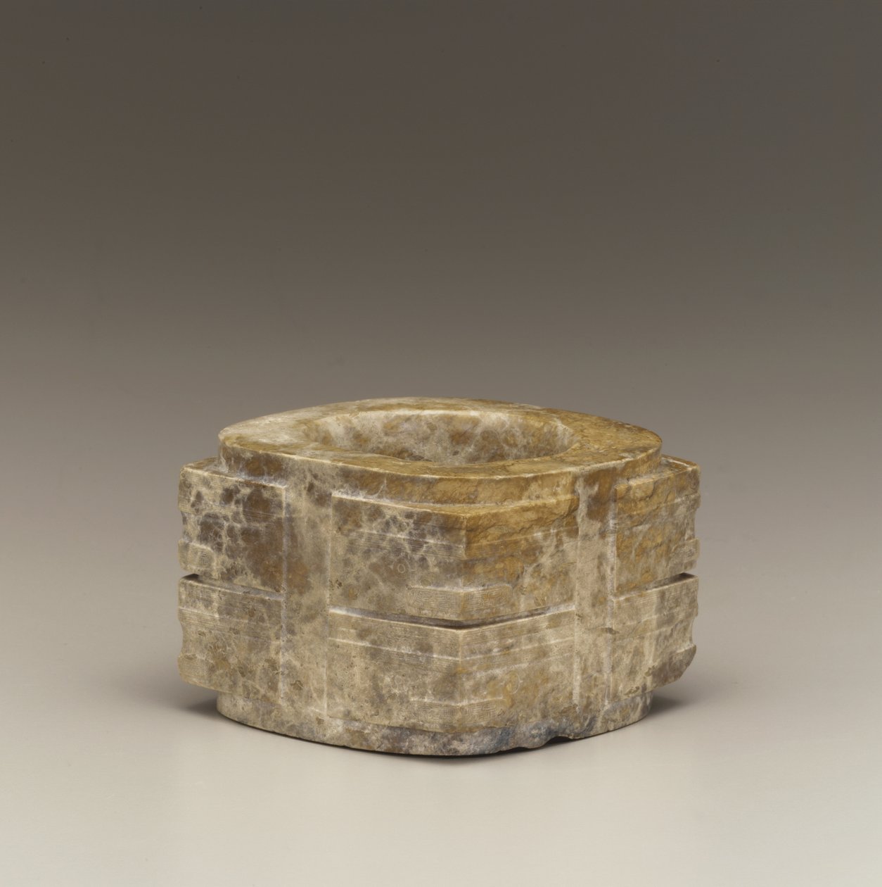 Short tube (cong) Lake Tai region, Liangzhu culture, 3300-2250 BC (jade) av Neolithic Period Chinese School