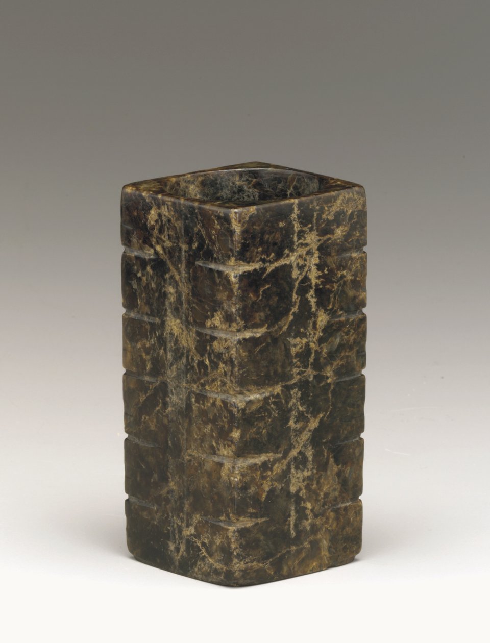 Tall tube (cong) Lake Tai region, Liangzhu culture, 3300-2250 BC (jade) av Neolithic Period Chinese School
