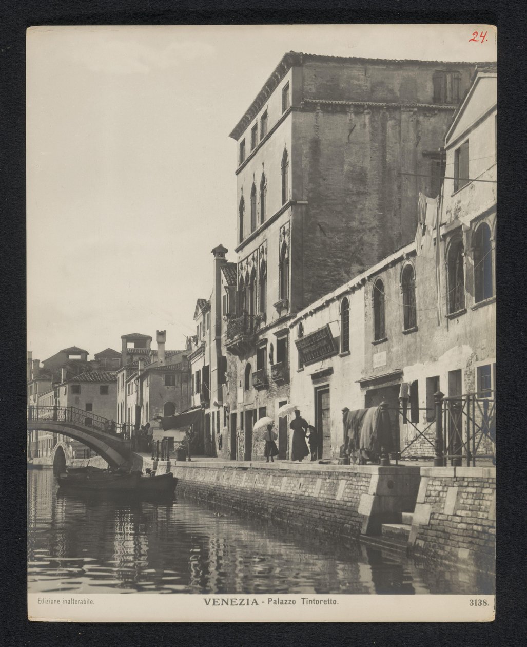 Exteriör av Tintorettos hus i Venedig Venedig - Palazzo Tintoretto (titel på objekt) av Neue Photographische Gesellschaft