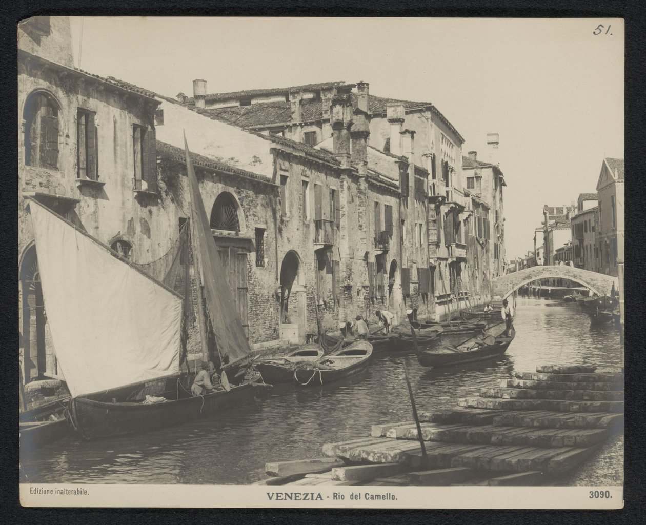 Utsikt över Rio del Camello i Venedig Venedig - Rio del Camello (titel på objekt) av Neue Photographische Gesellschaft