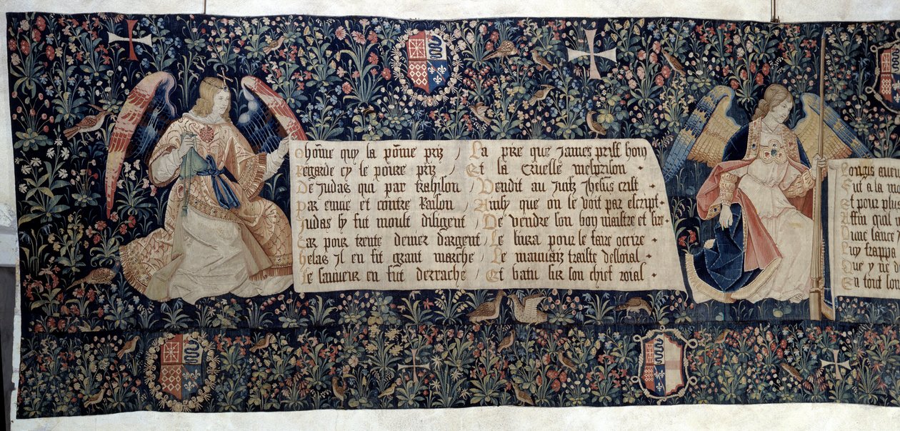 Uppenbarelsens hängning (1373-1383), änglar som bär passionens instrument. Gobeläng av Nicolas Bataille (1330-1405) av Nicolas Bataille