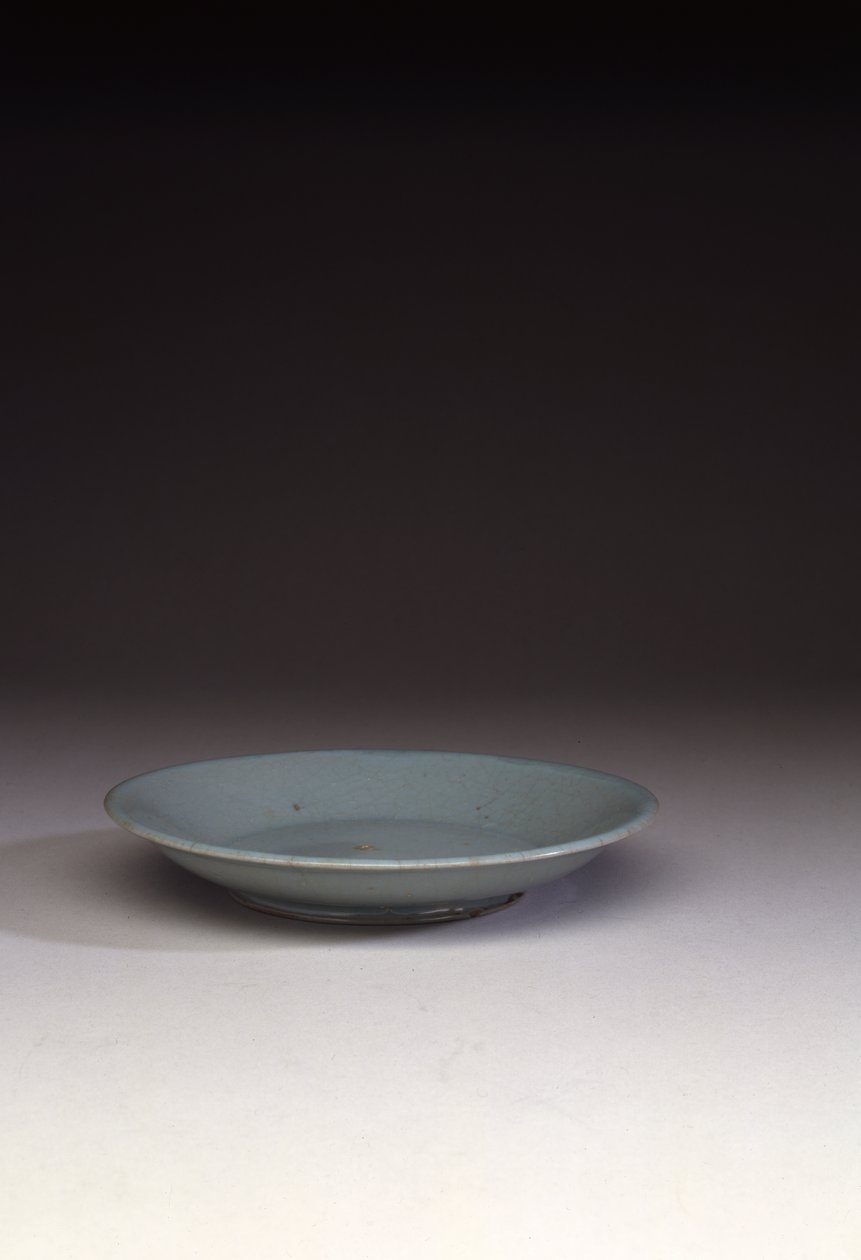 Sällsynt Ruyao grunt fat (keramik) (se även 466677) av Northern Song Dynasty Chinese School