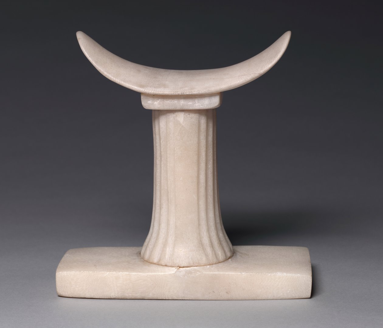 Nackstöd av Irut, 5:e eller 6:e dynastin, ca 2454-2140 f.Kr. av Old Kingdom Egyptian