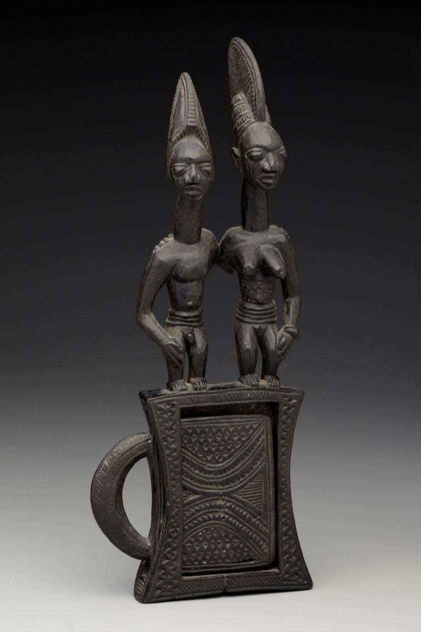 Spegelfodral, före 1938 (trä & spegel) av Olowe of Ise