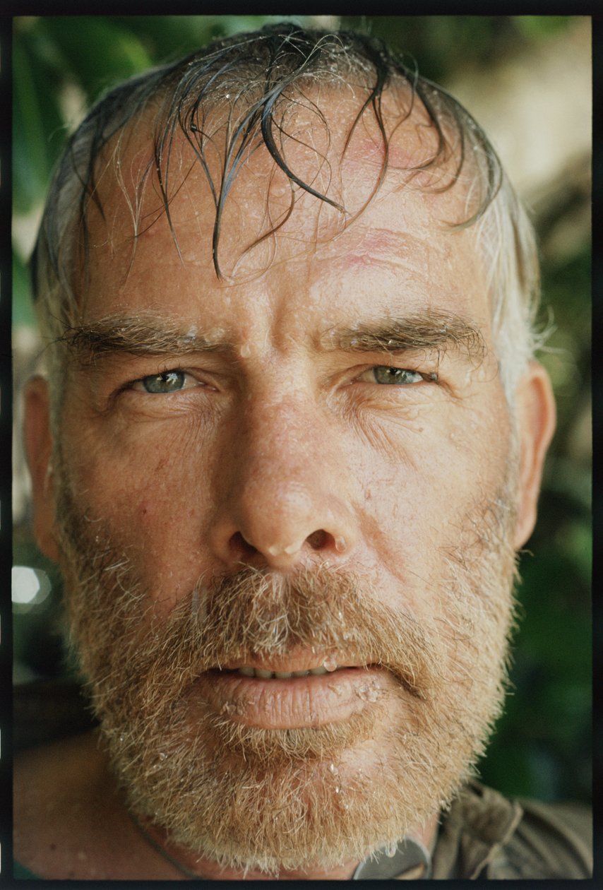 Lee Marvin på uppsättningen av "Hell in the Pacific" av Orlando Suero