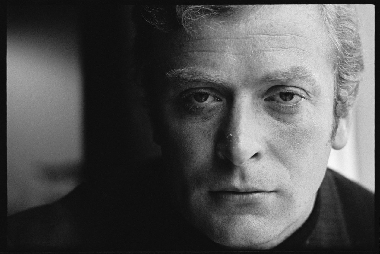 Michael Caine porträtt av Orlando Suero