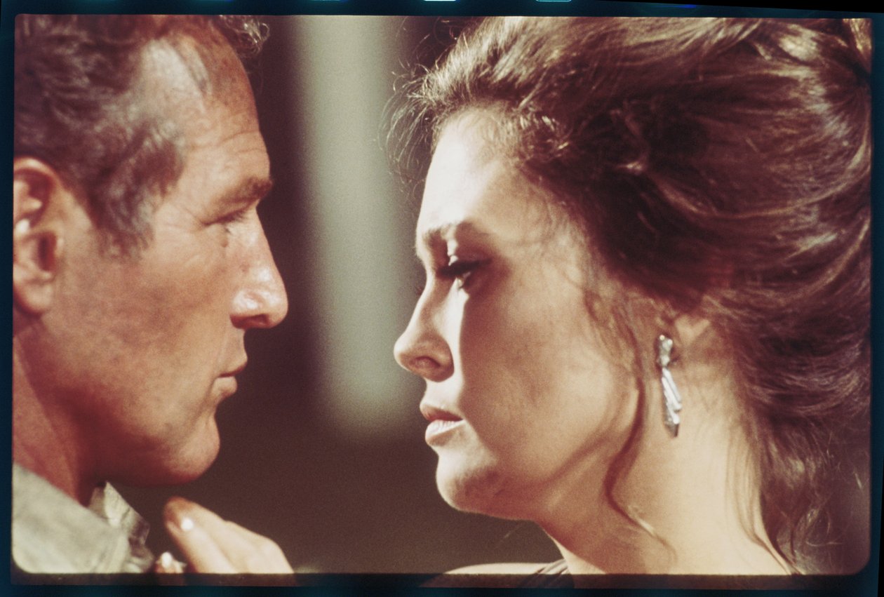 Paul Newman och Faye Dunaway på uppsättningen av "Towering Inferno" av Orlando Suero