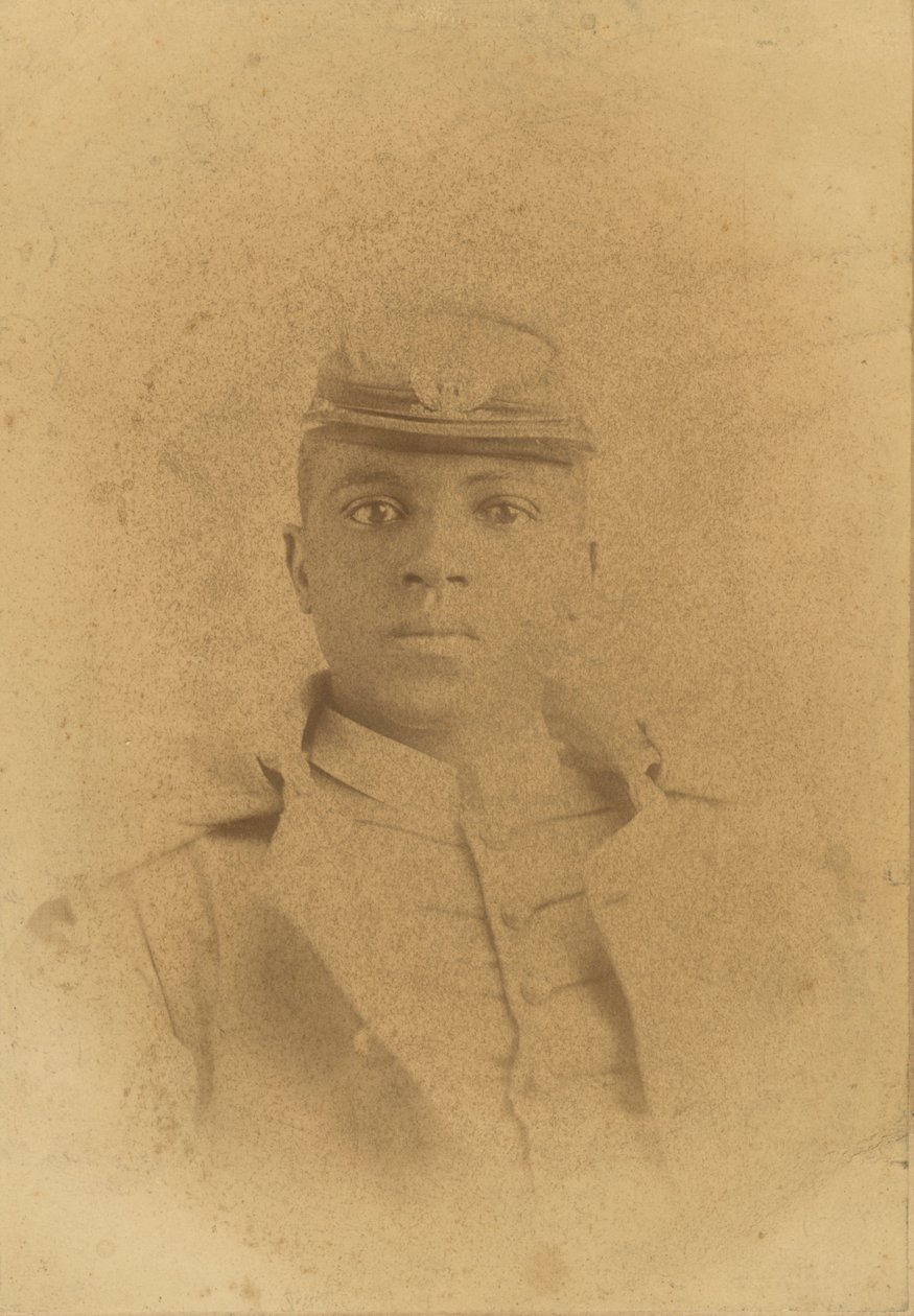 Kabinetskort av överste Charles Young som kadett vid West Point, 1889. av Pach Bros