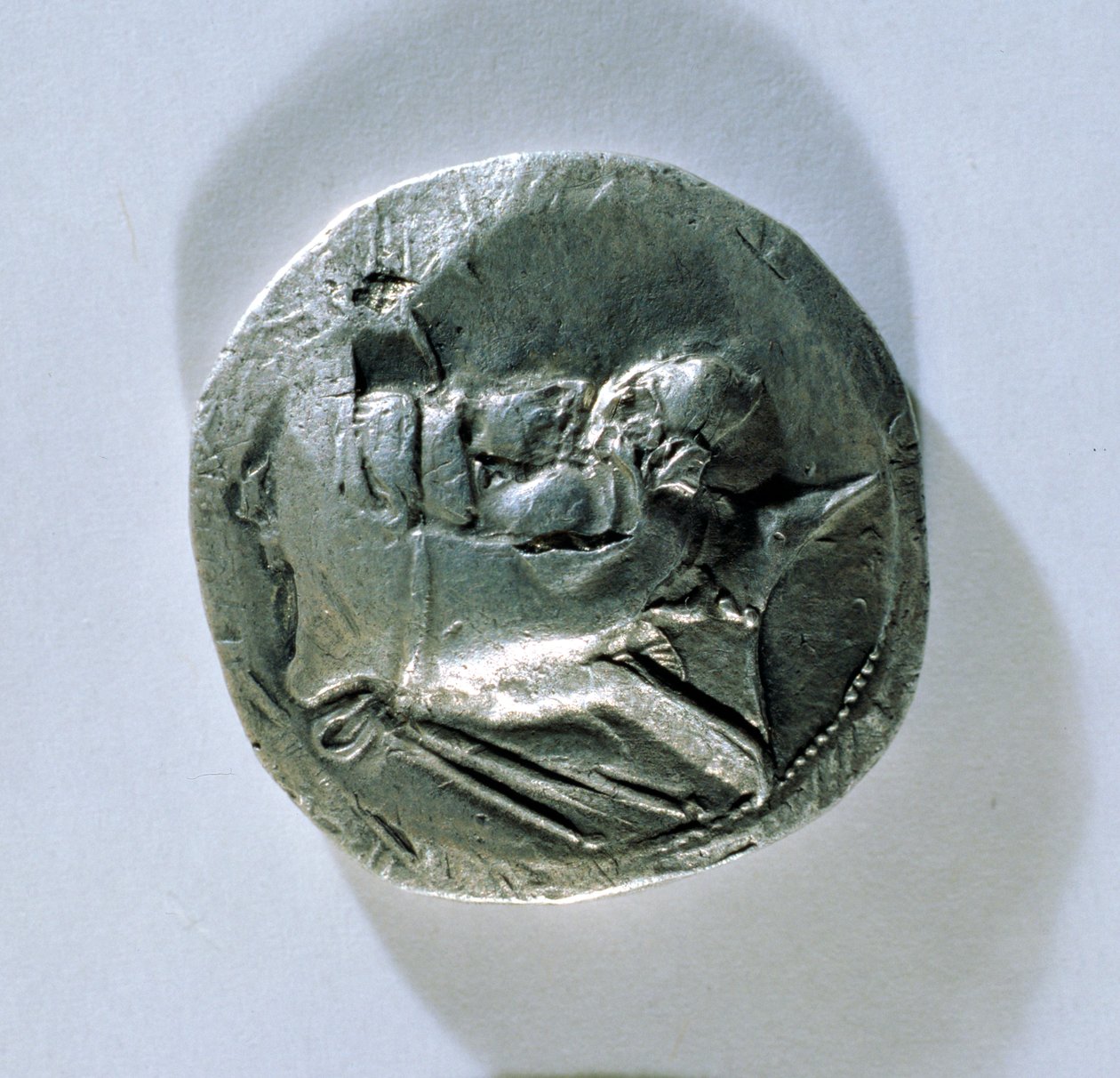 Tetradrachm av Vahbarz, kung av Persis, föreställande kungens huvud (framsidan) (se även 180369) av Parthian School