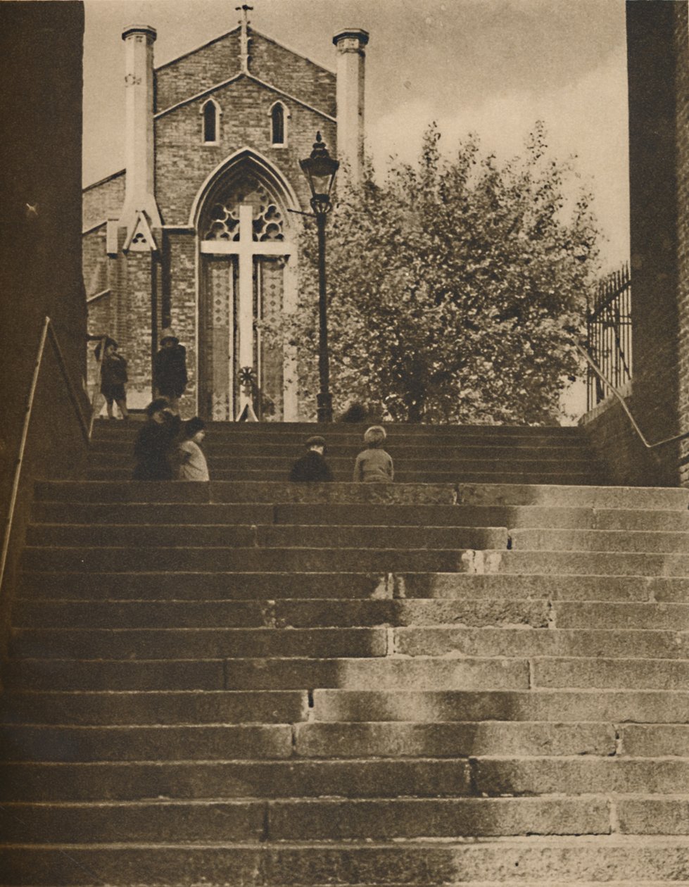 Riceyman Steps Really Granville Place i Unlovely Kings Cross Road, c1935. av Paterson