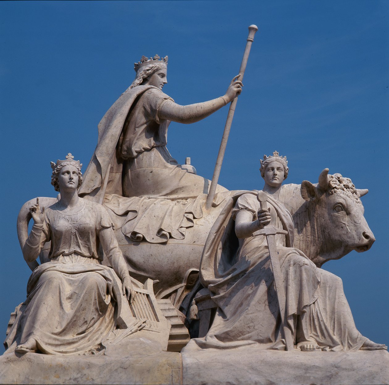 Europe, skulpturgrupp från Albert Memorial, 1871 av Patrick MacDowell
