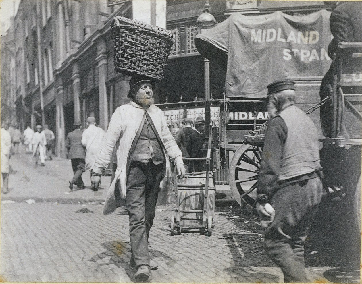 Fish Porters på Billingsgate Market, 1893 av Paul Martin