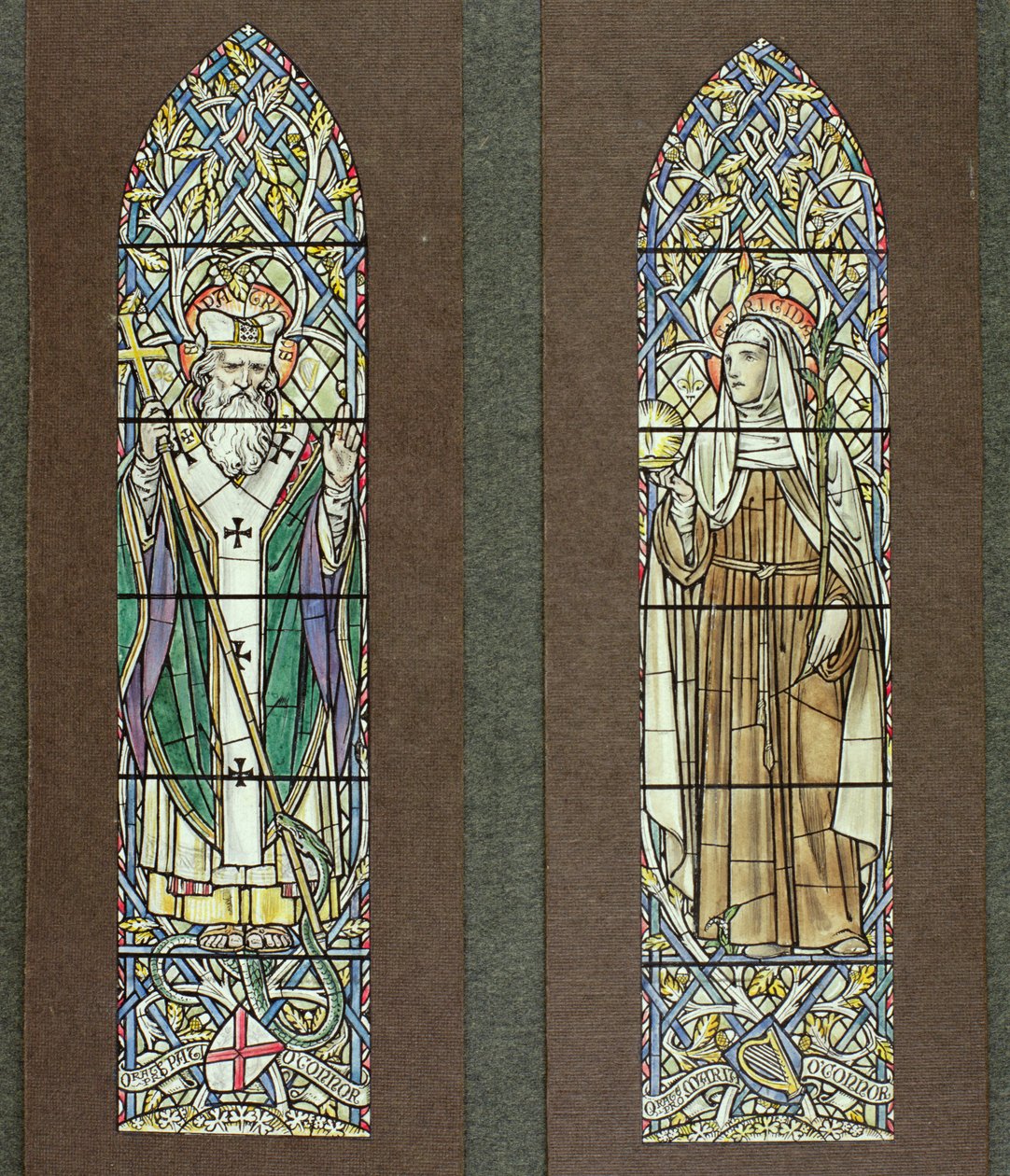 Design för målade glasfönster som föreställer St. Patrick och St. Bridget i Chapel of the Scottish Saints i Fort Augustus Abbey, Loch Ness, 1919 av Paul Vincent Woodroffe