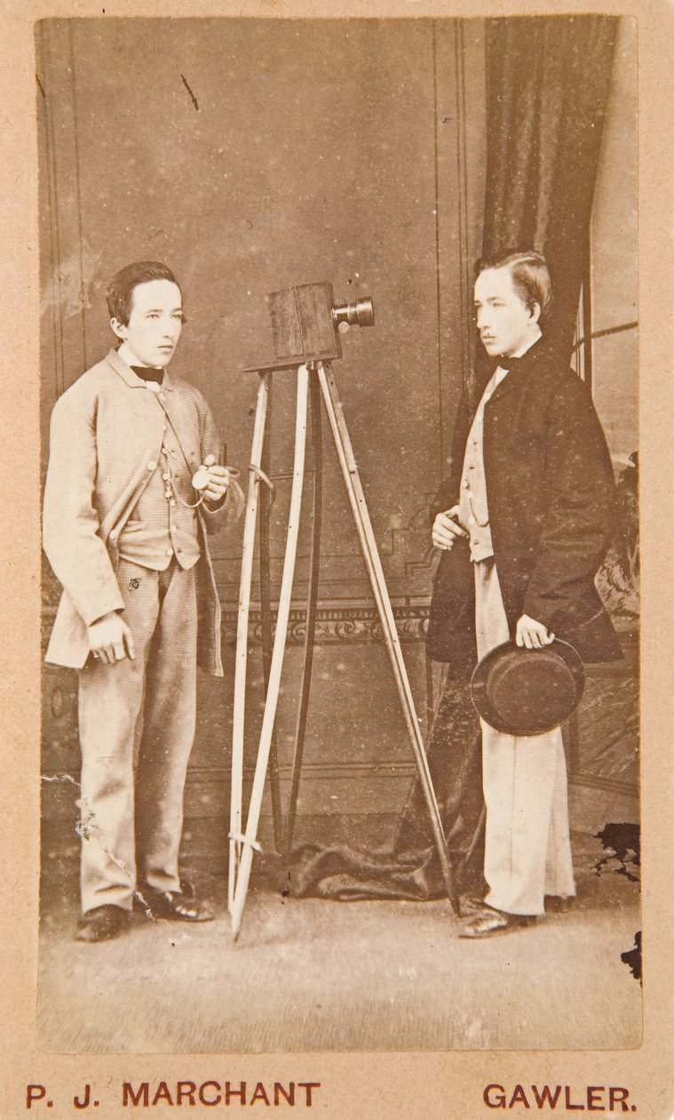 Double self-portrait av Philip J. Marchant