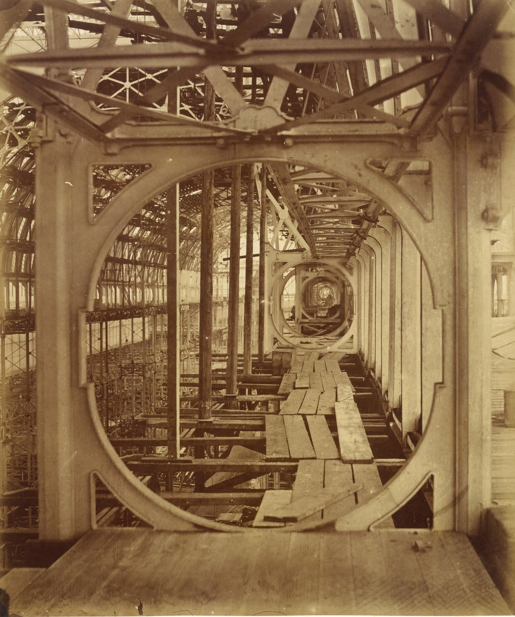 Övre galleriet, 1854. av Philip Henry Delamotte