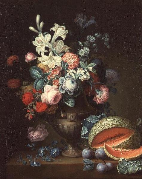 Stilleben av blommor i en klassisk vas med en skuren melon av Philippe Parpette