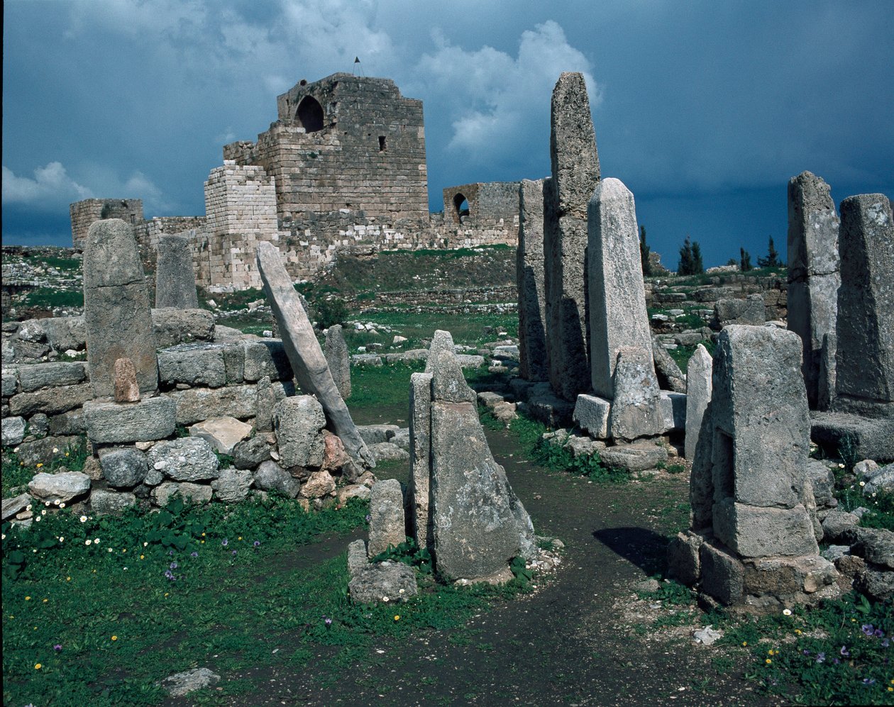 Korsfararfort och obeliskernas tempel av Phoenician Phoenician