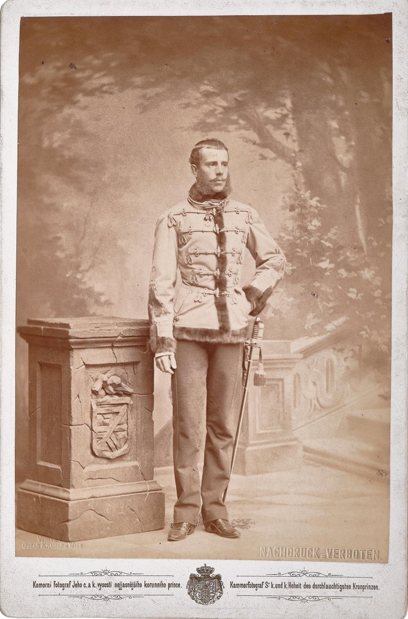 Rudolf, kronprins av Österrike 1858-1889, ca 1880-1885. av Photo studio C. K. Dvorni Prague.